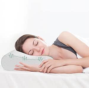 Mujer durmiendo con almohada antirronquidos para dormir bien